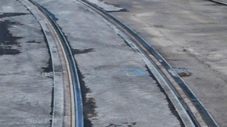 Circulația tramvaielor 41, blocată: un călător s-a dezechilibrat și s-a accidentat
