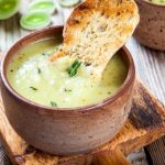 Rețeta pentru supa-cremă de praz, deliciul - medicament de nelipsit din dieta sezonului rece