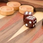 Crimă la Clubul Pensionarilor: un bărbat de 71 de ani și-a ucis partenerul de table cu o palmă năucitoare