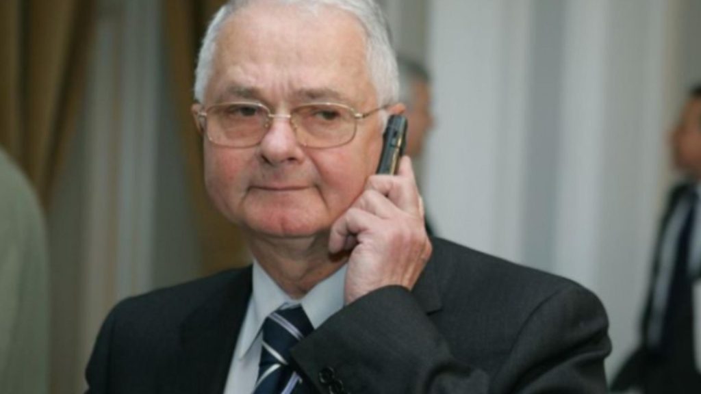 Fostul șef SRI Virgil Măgureanu, urmărit penal în Dosarul Mineriadei. Faptele de care este acuzat