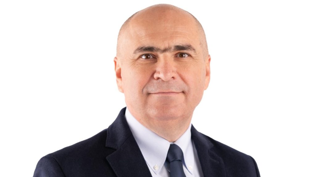 Gestul lui Bolojan care a revoltat: ce a făcut cu statuile românești din Oradea?