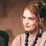 Manuela Hărăbor șterge pe jos Cătălin Predoiu, după ce mai mulți protestatari au fost legitimați de jandarmi: ”Se comportă exact ca un milițian”