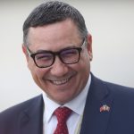Victor Ponta, dat afară de premierul Marcel Ciolacu din funcția de consilier. Reacția social-democratului: ce mesaj a transmis pe Facebook