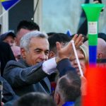 Călin Georgescu, primele declarații după ce a fost pus sub acuzare: "Îmi amintesc de mentalitatea comunistă din anii '50. Noi suntem poporul noi suntem puterea!" Românii scandează "GEORGESCU președinte! - LIVE TEXT VIDEO