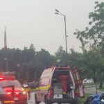 Doi polițiști, la spital după ce autospeciala cu care se deplasau s-a lovit de un cap de pod și s-a răsturnat