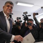 Ciolacu îl contrazice pe Hurezeanu. Spune că SUA nu au făcut nicio solicitare către România pentru frații Tate