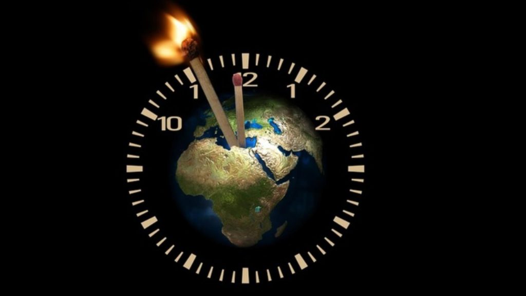 Ceasul Apocalipsei arată că omenirea mai are de trăit 89 de secunde