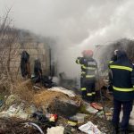 Descoperire macabră într-o casă din Brăila care a luat foc. O femeie a fost găsită carbonizată FOTO