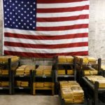 Mișcările SUA care șochează piața economică: 8.000 de lingouri de aur au fost scoase de la Banca Angliei și transportate la New York