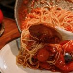 Cea mai bună rețetă de spaghete milaneze. Ce ingredient secret folosesc italienii