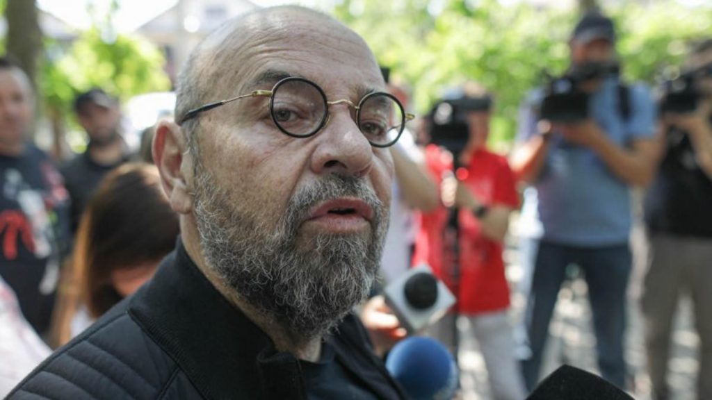 Curtea de Conturi a descoperit pentru al doilea an la rând nereguli în contractelor din bani publici de la Primăria Sectorul 5, pe vremea când era condusă de Piedone