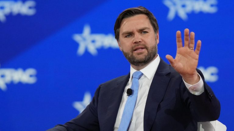 Călin Georgescu, reținut după ce JD Vance a condamnat public anularea alegerilor prezidențiale din România