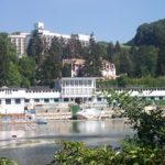 Cât mai costă un sejur la Sovata. Îndrăgostiții care vor o escapadă de Valentine's Day trebuie să sape adânc în portofel