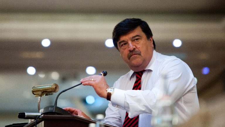 Toni Greblă, demis de la șefia Autorității Electorale pentru că a cerut o analiză a turului 2 - SURSE