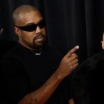 Kanye West și Bianca Censori: schimb de replici incendiare înainte de apariția controversată la Grammy 2025. Un specialist a citit pe buzele artistului ce îndemn îi lansa soției