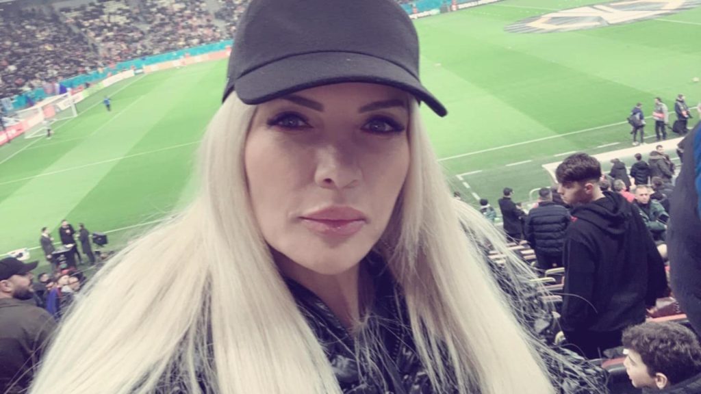 Laura Vicol critică derapajele din spațiul public la adresa familiilor politicienilor: „Să dai în părinți și copii, oameni care nu au nicio vină, asta e gunoiul absolut al „opiniei publice!””