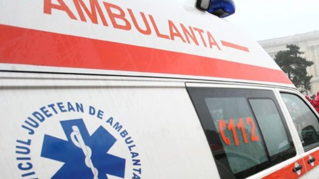 Incident șocant pe o stradă din România: o femeie a fost agresată de o fată de 10 ani și un băiat de 11 ani
