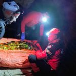Ucrainean în stare gravă, salvat de pe munte. Acțiune de recuperare în condiții extreme: a durat 10 ore