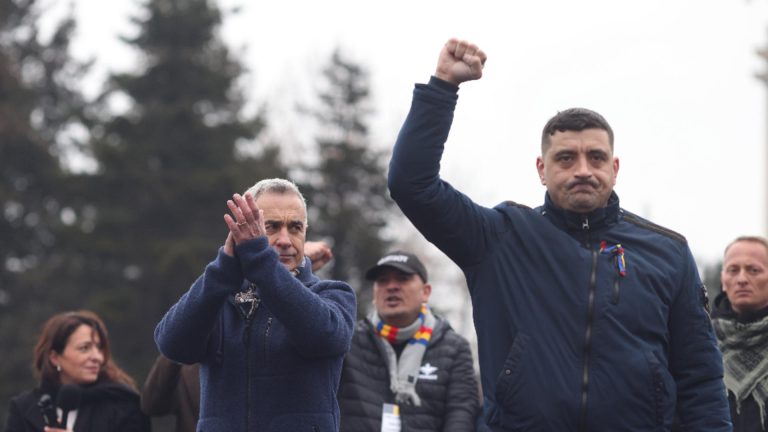 SONDAJ. AUR conduce detașat în preferințele românilor. Curs prevede o finală prezidețială Simion - Antonescu. Restul candidaților sunt cu mult în spatele liderului suveraniștilor