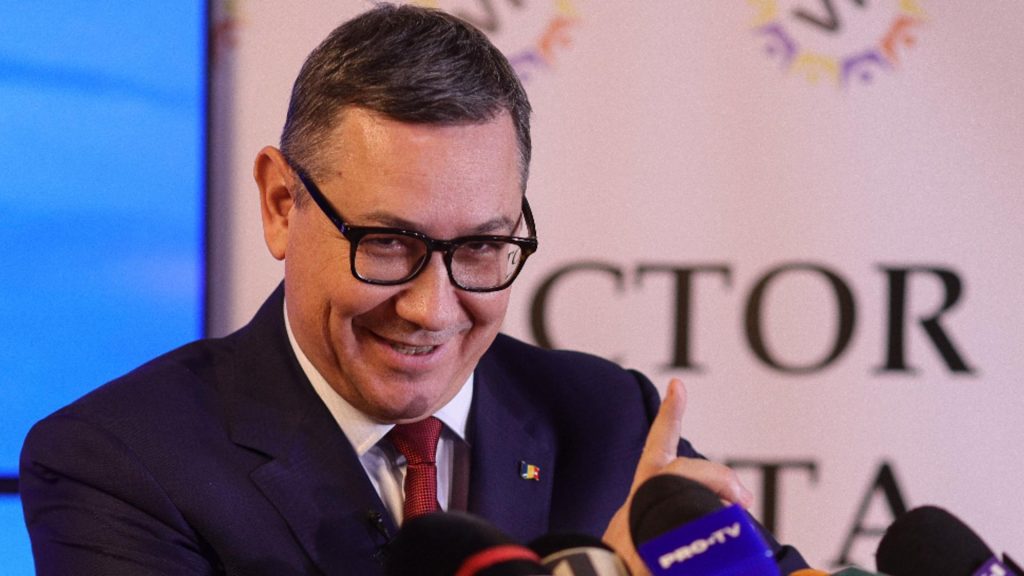 Ponta și-a tras casă lângă cel mai mare teren de golf din țară. Suveranistul vopsit se spală pe mâini: ”Nu e casa mea, ci a firmei mele”