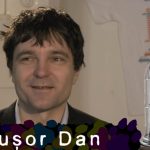 Cascadorii râsului! Ce cuvinte a învățat Gâscan, papagalul lui Nicușor Dan, de le edilul care se visează președinte
