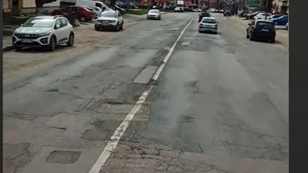 Vrea toată țara, dar a lăsat Câmpulung de izbeliște! Imagini halucinante cu orașul păstorit de șefa reziștilor VIDEO
