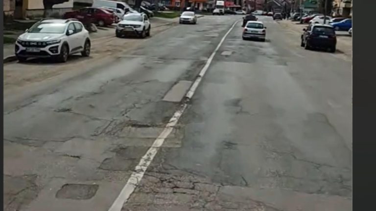 Vrea toată țara, dar a lăsat Câmpulung de izbeliște! Imagini halucinante cu orașul păstorit de șefa reziștilor VIDEO