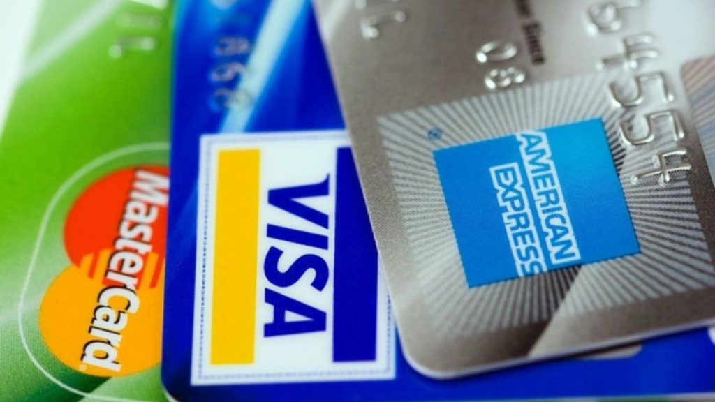 Tentative de fraudă. Cum dispar banii de pe cardurile românilor