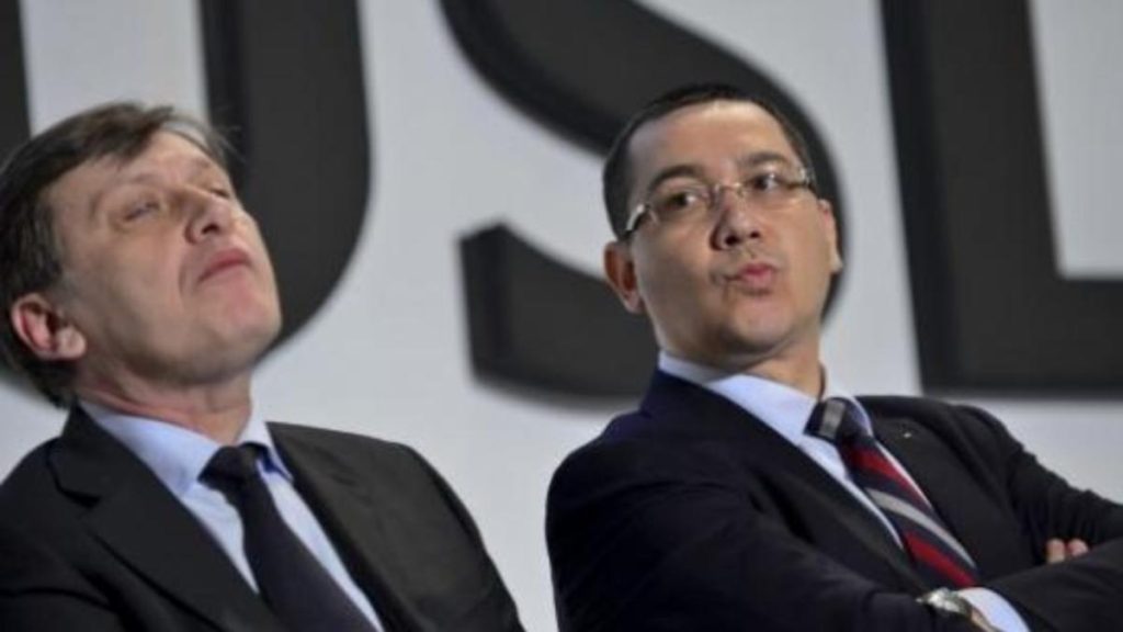 Crin Antonescu mătură pe joc cu suveranistul vopsit Victor Ponta: Cum nu ţi-e ruşine? Te ţine minte lumea?