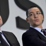 Crin Antonescu mătură pe joc cu suveranistul vopsit Victor Ponta: Cum nu ţi-e ruşine? Te ţine minte lumea?