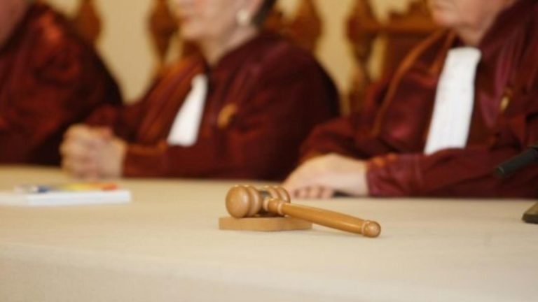 AUR vrea să LIMITEZE drepturile CCR privind alegerile! Modificările avute în vedere
