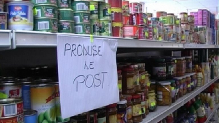 Alimentele pe care trebuie să le eviți în Postul Paștelui 2025. Lista neagră a produselor despre care mulți cred că sunt de post