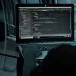 Reacția MAE după suspiciuni de fraudă în sistemul britanic de împrumuturi pentru studenți: ar putea fi implicați și cetățeni români