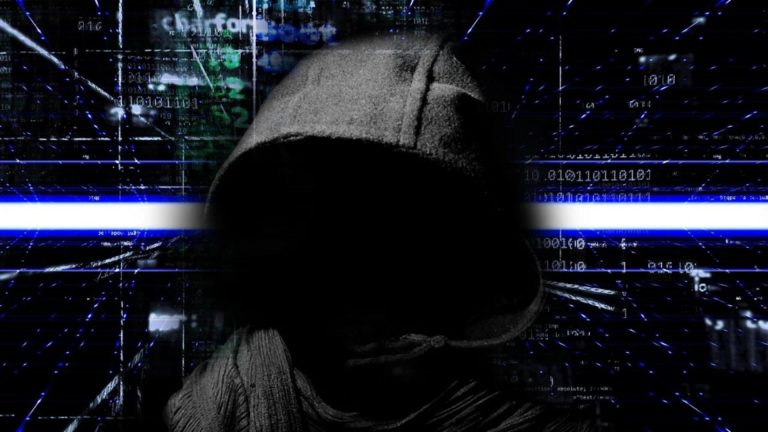 Elev din București, cercetat de FBI. A aderat la o rețea internațională care își propune "prăbușirea actualei ordini mondiale"