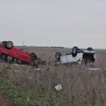 Accident cu patru victime în județul Constanța. Două mașini s-au ciocnit violent și s-au răsturnat în câmp