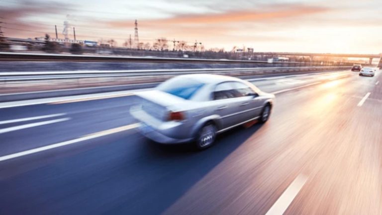 Cât sunt amenzile pentru viteză în 2025. Lista completă, pentru fiecare depășire a limitei legale în parte