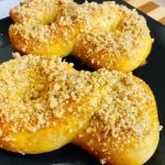Mucenici moldovenești însiropați și cu nucă din belșug. Rețeta celui mai bun desert de sezon