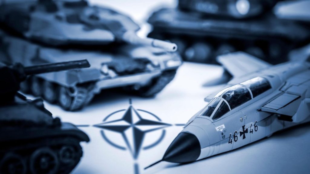 Pași către NATO 2.0. Franța cere 'o autonomie totală' europeană în domeniul apărării