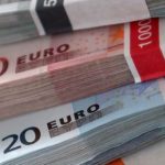 Se adâncește gaura din buget. Ciolacu pregătește terenul pentru un nou împrumut de la BERD