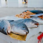 Piața Obor, vizitată de inspectorii ANPC. Amenzi usturătoare pentru unii comercianții de pește