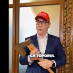 Suveranistul vopsit Victor Ponta țintește culmile penibilului. S-a dus în Parlament cu spray de gândaci și un topor - VIDEO