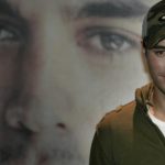 O femeie de 63 de ani credea se iubește cu Enrique Iglesias, chiar dacă mesajele proveneau din Nigeria. Câți bani i-a dat artistului fals