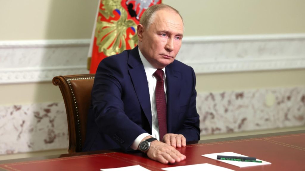 Date despre sănătatea lui Putin, dezvăluite după ce hackerii au spart computerul unei rude 