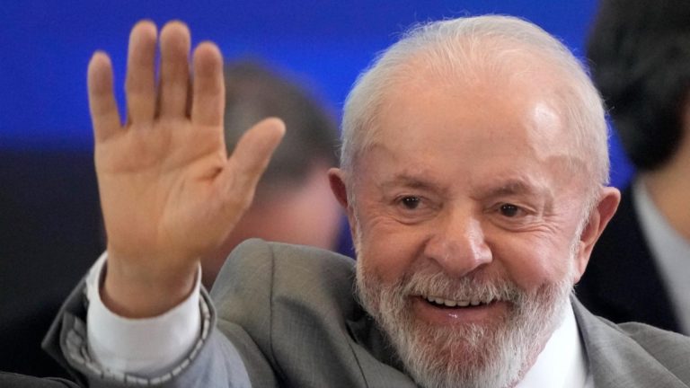 Președintele Braziliei crede că disputa dintre Trump și Zelenski a fost o 'scenă grotescă'