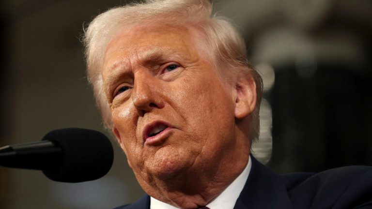 Război în Ucraina, ziua 1111. Trump sugerează că Ucraina nu ar putea să supraviețuiască războiului cu Rusia - LIVE TEXT