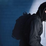 Un bărbat a MURIT după ce a fost bătut și torturat în propria casă! Ce voiau hoții să afle: caz înfiorător în jud. Ilfov