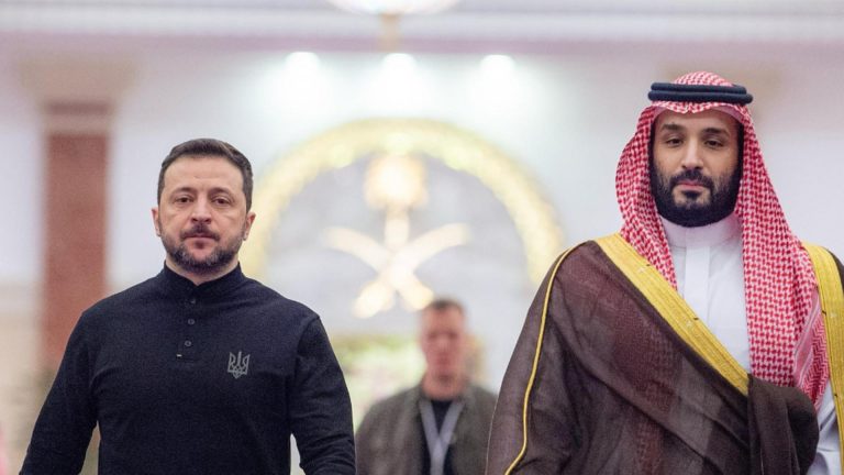 Război în Ucraina, ziua 1112. Volodimir Zelenski, primit de prinţul moştenitor al Arabiei Saudite: ”Am avut o discuţie cu privire la paşii şi condiţiile pentru a pune capăt războiului” - LIVE TEXT