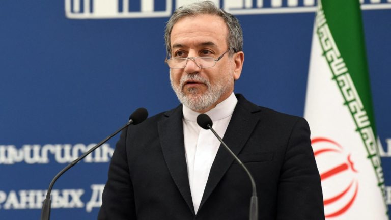 Iranul a răspuns oficial scrisorii lui Trump cu privire la eventuale negocieri nucleare