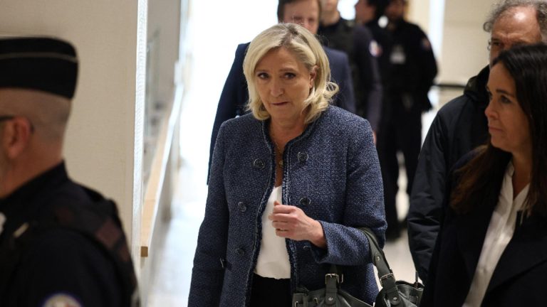 Marine Le Pen, "executată" pe modelul Georgescu. Scandal uriaș în Franța înainte de alegeri