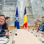 Ministrul Apărării, Angel Tîlvăr, întrevedere cu șeful NATO. Ce au discutat cei doi oficiali